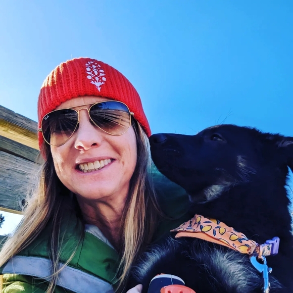 Meet your Posher, Misty - Picture 2 of 2